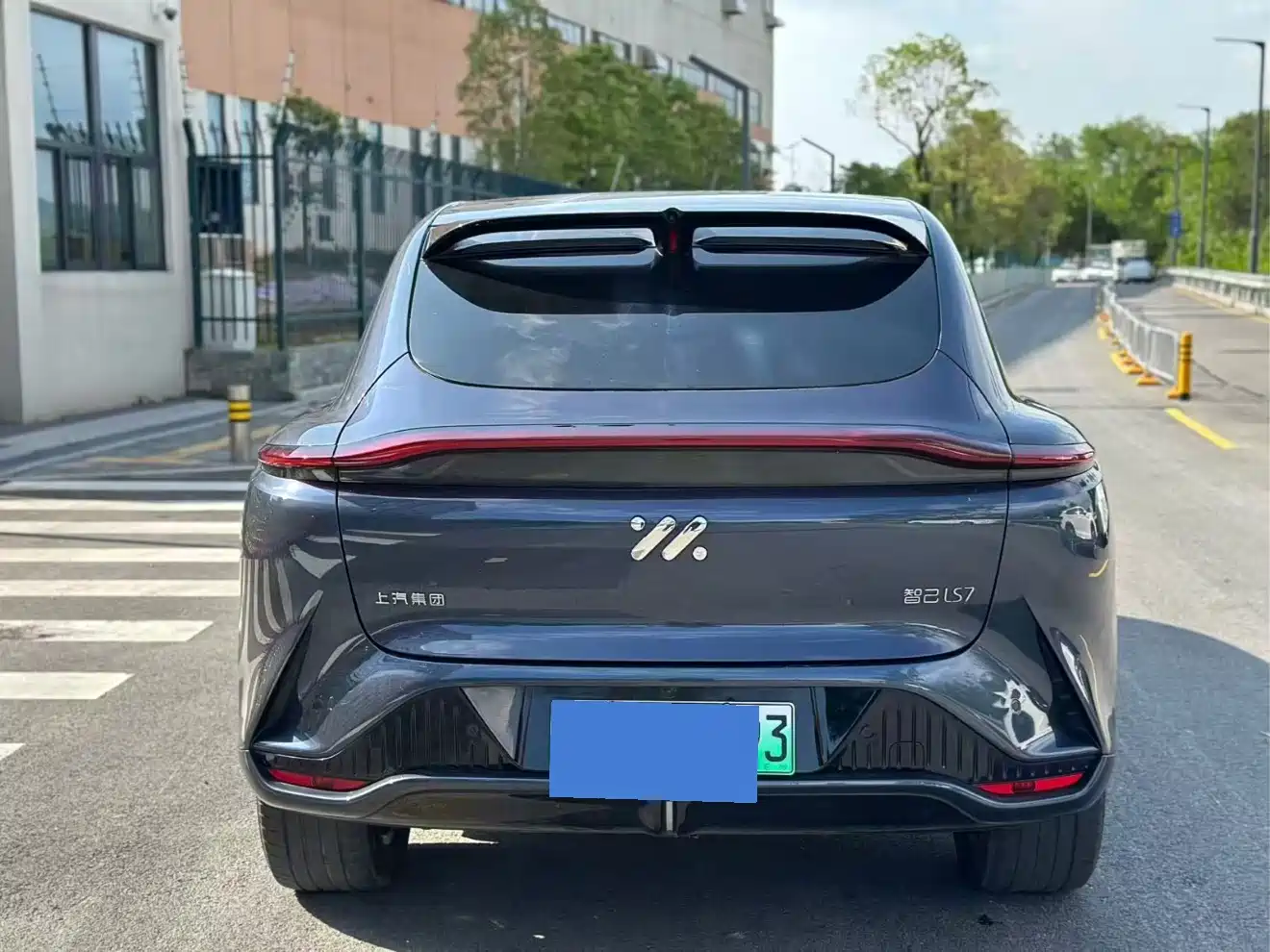 IM Motors IM LS7 2023 Model 90kWh Elite RWD Edition фото 11
