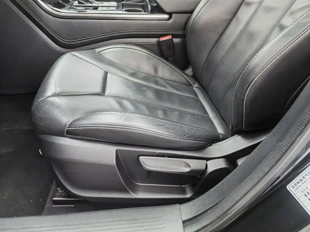 Hongqi H5 2019 30TD Style Edition фото 20