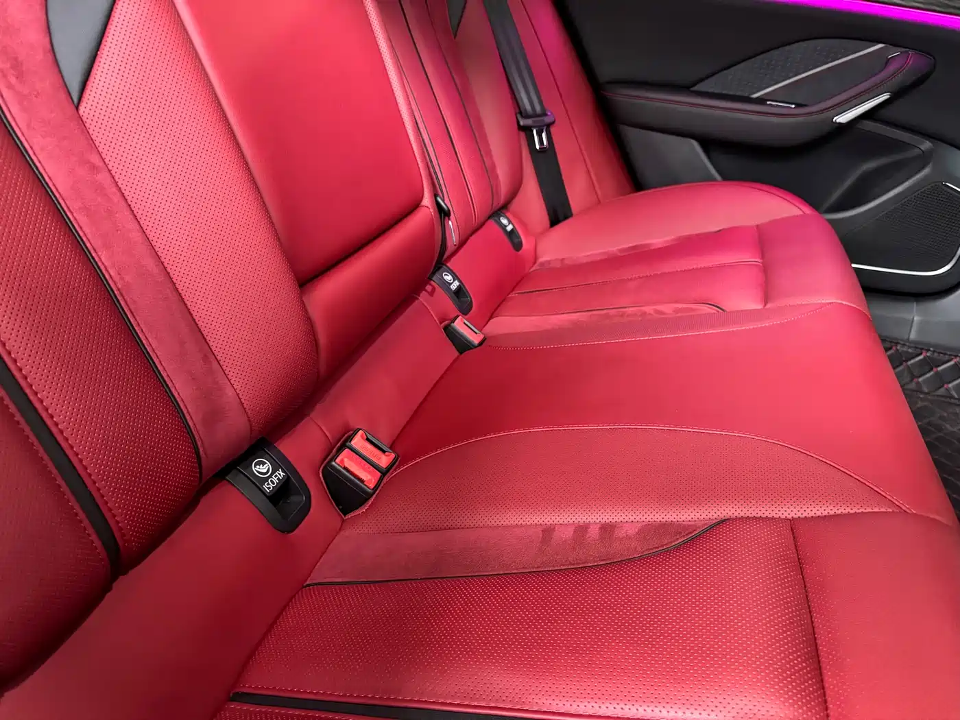 Hongqi H6 2024 Model 2.0T Fashion Edition фото 15