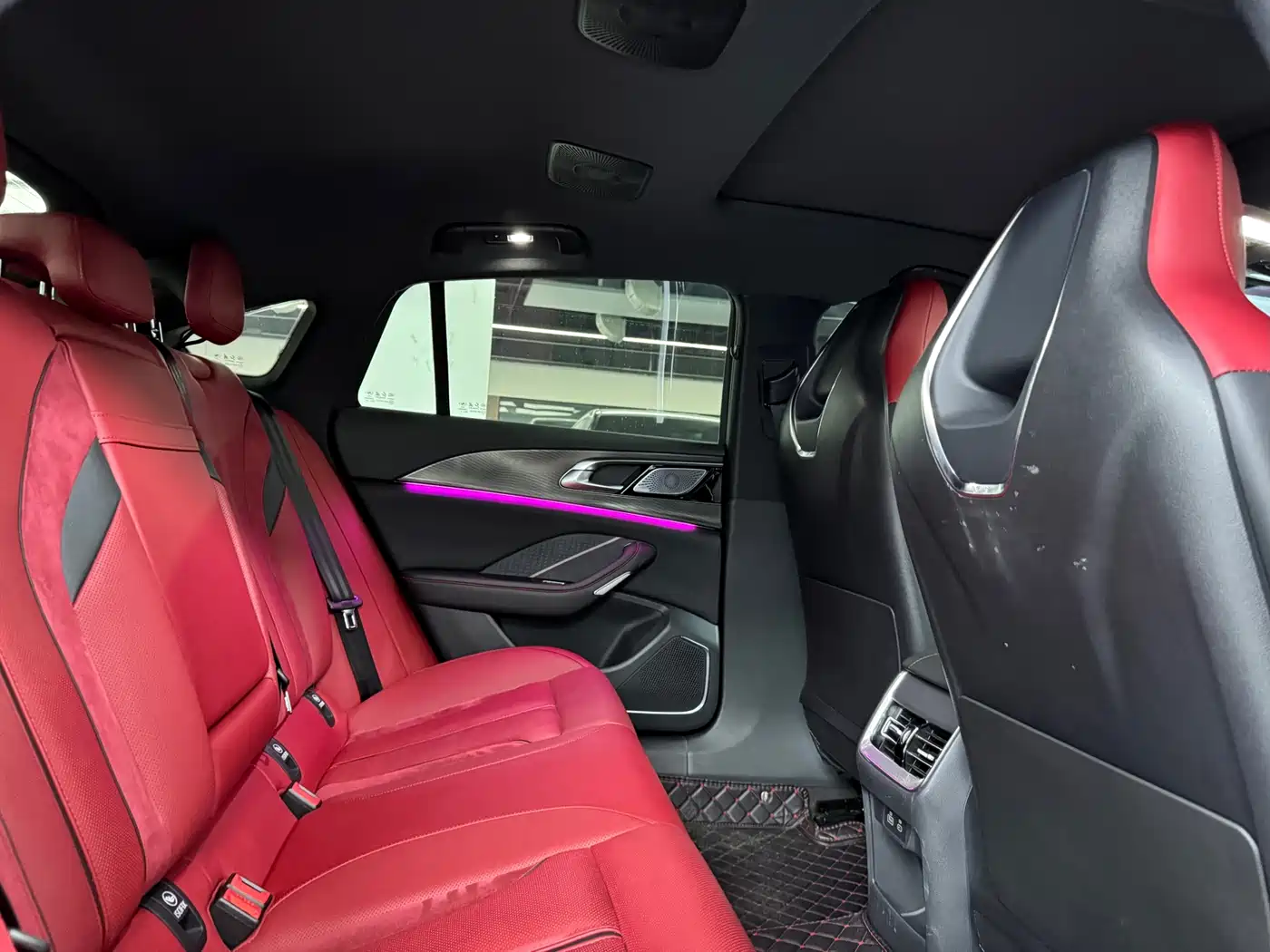 Hongqi H6 2024 Model 2.0T Fashion Edition фото 14