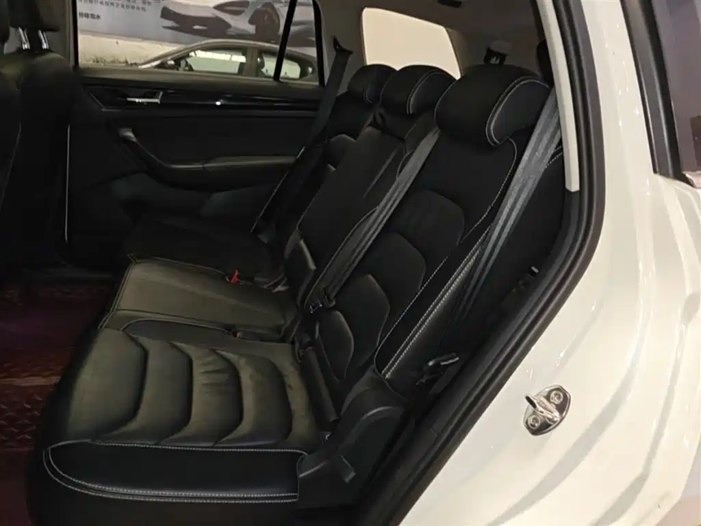 Škoda Kodiaq 2018 Facelift TSI330 7-seat 2WD Premium Luxury Edition фото 17