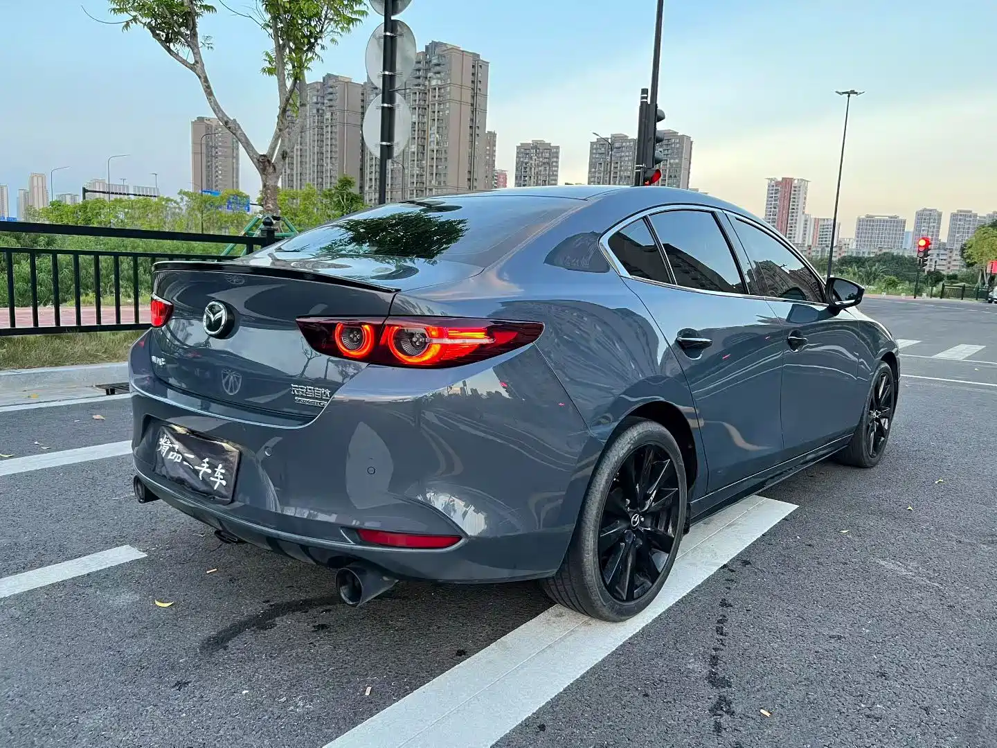 Photo 6 - Mazda Mazda 3