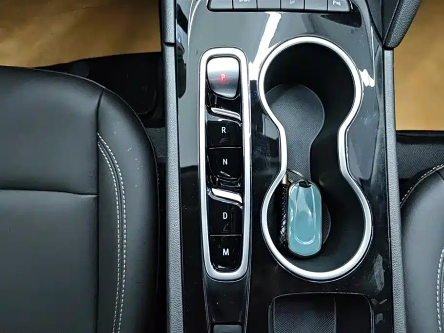 Buick Regal 2024 25T Ultra Comfort Edition фото 16