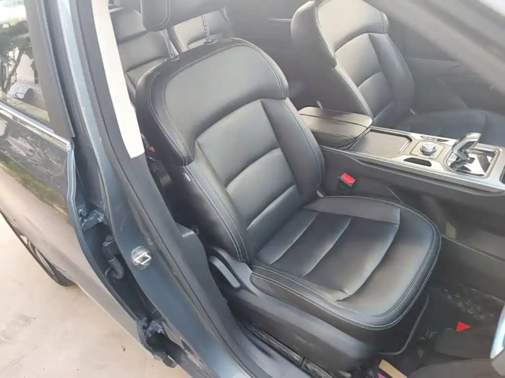 Geely Haoyue 2021 2020 1.8TD DCT Luxury 7-Seater