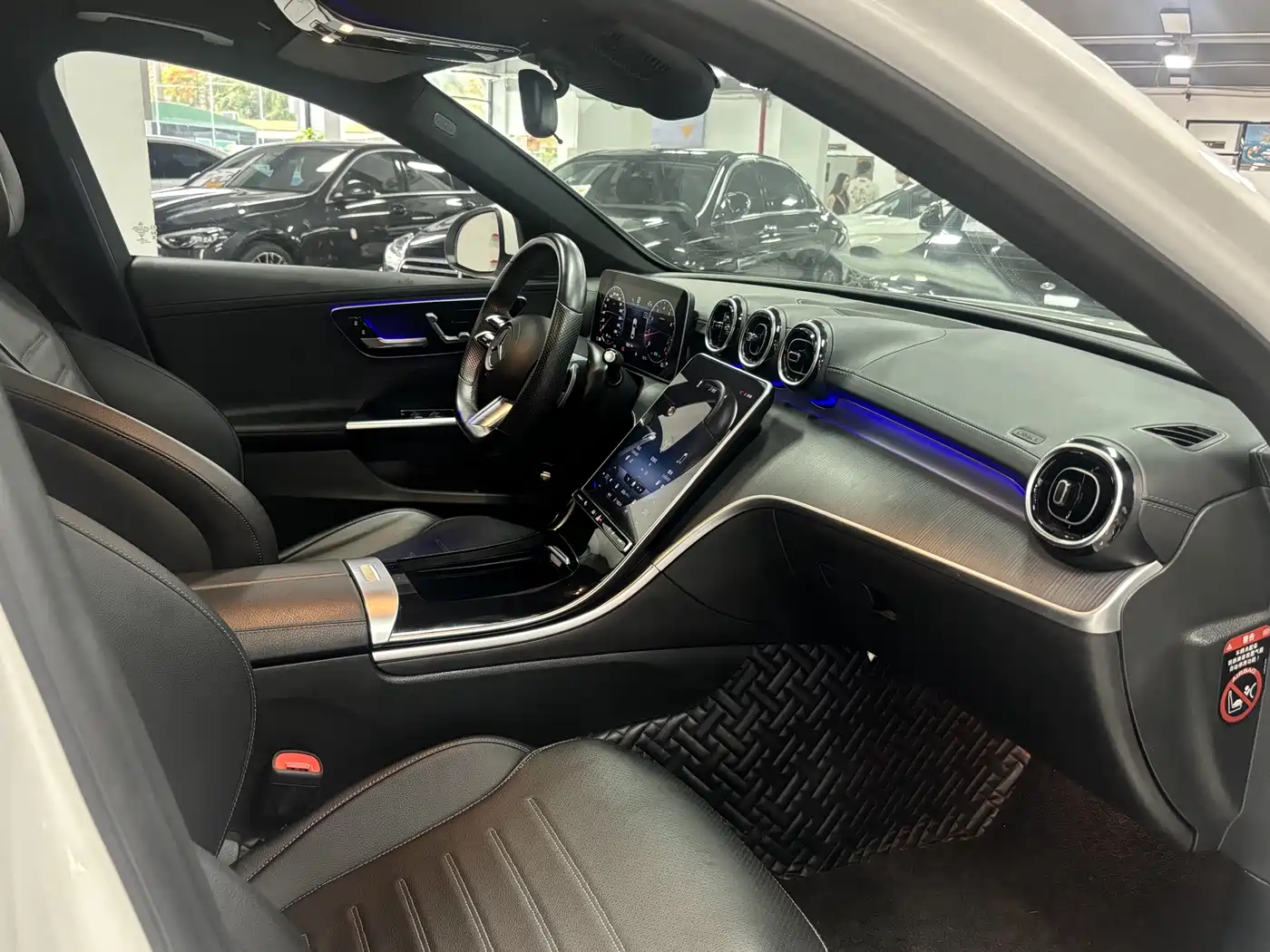 Mercedes-Benz C-Class 2022 Facelift C 200 L Sport фото 15
