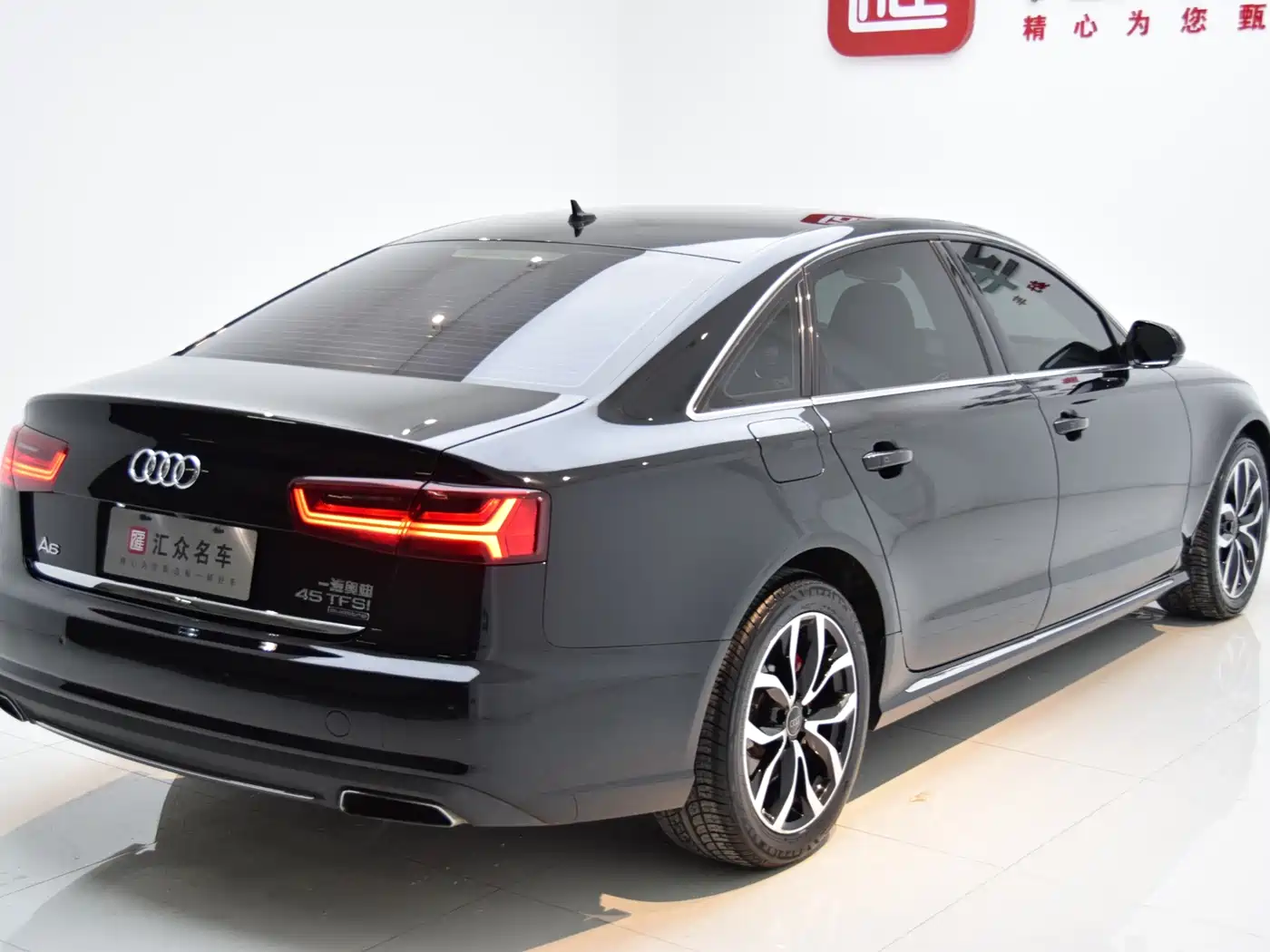 Фото 22 - Audi A6L