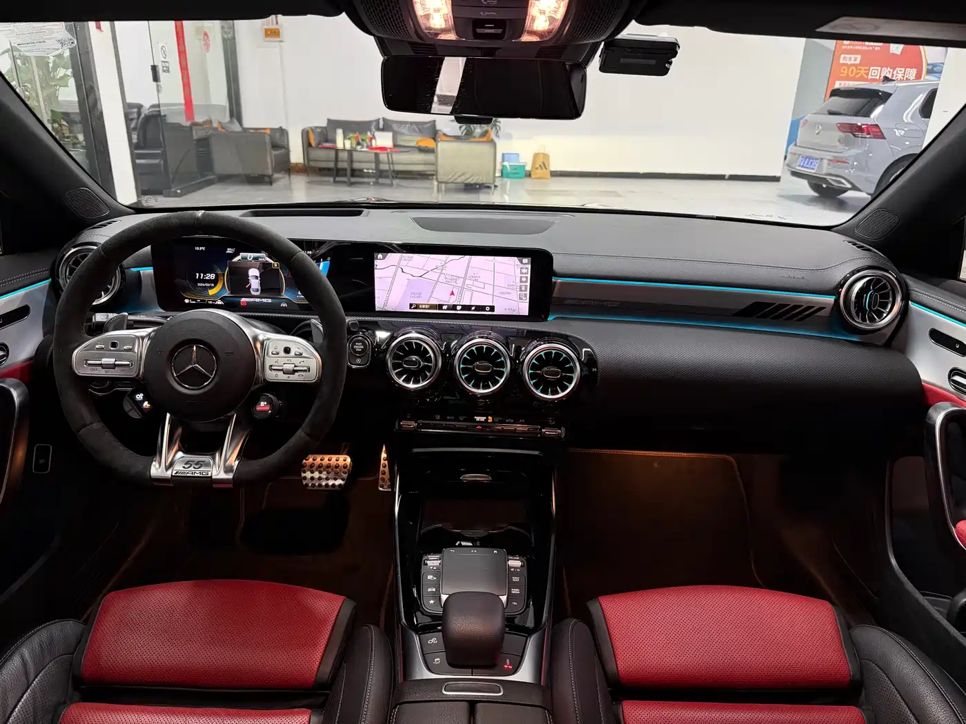 Mercedes-Benz CLA AMG 2022 AMG CLA 45 S 4MATIC+ 55th Anniversary Edition фото 10