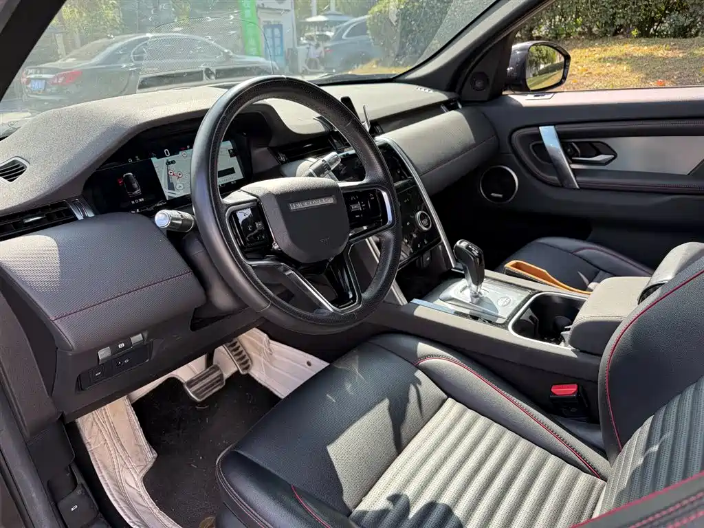 Land Rover Discovery Sport 2022 Model 249PS R-Dynamic S Performance Edition 5-Seater фото 7