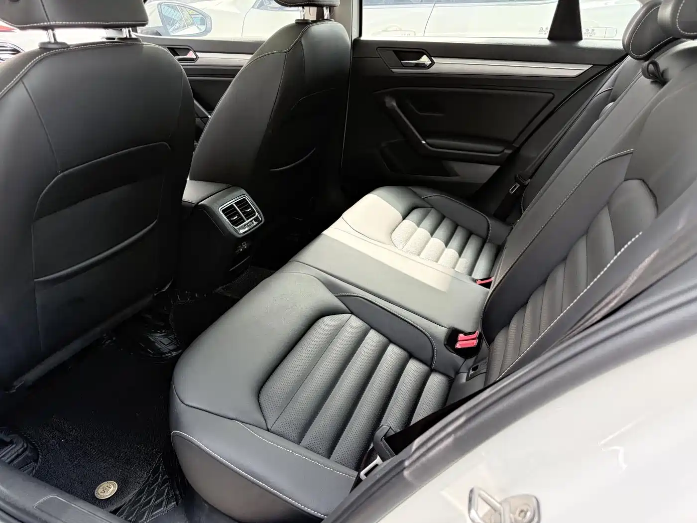 Volkswagen Lamando 2021 280TSI DSG Comfort Edition фото 6