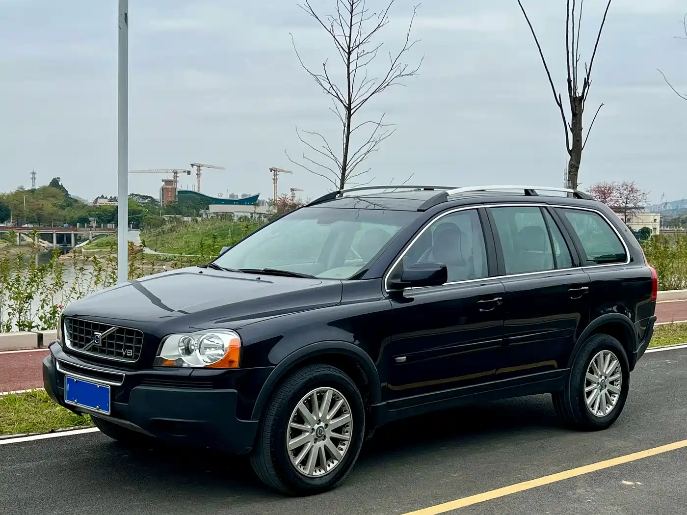 Volvo XC90 2009 2006 4.4 V8 AWD 5-seater Executive