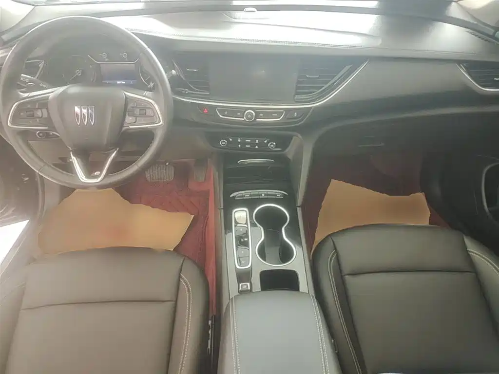 Buick Regal 2024 25T Ultra Comfort Edition фото 10