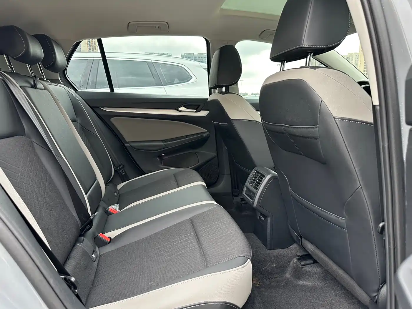 Volkswagen Golf 2021 280TSI DSG Pro фото 15