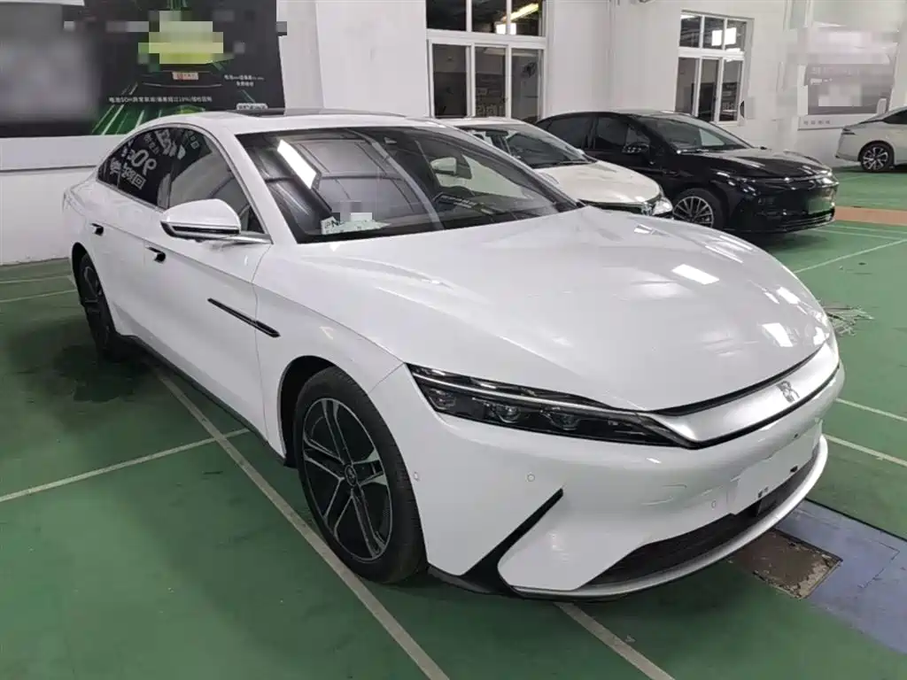 BYD Han 2020 EV Extended Range Premium фото 4