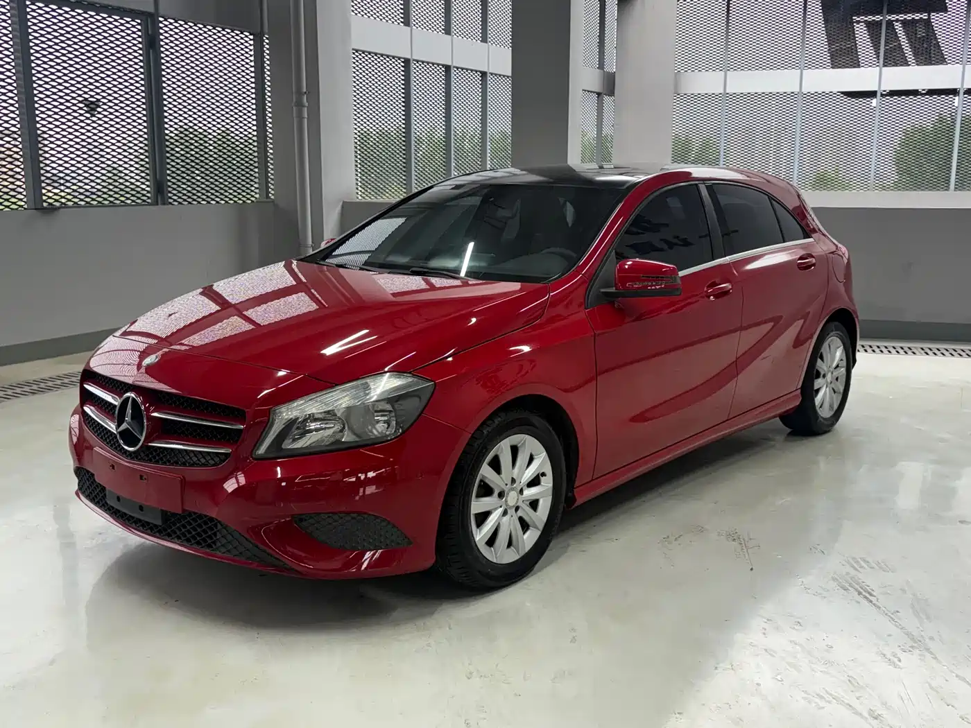 Mercedes-Benz A-Class (Import) 2013 A 180 Fashion