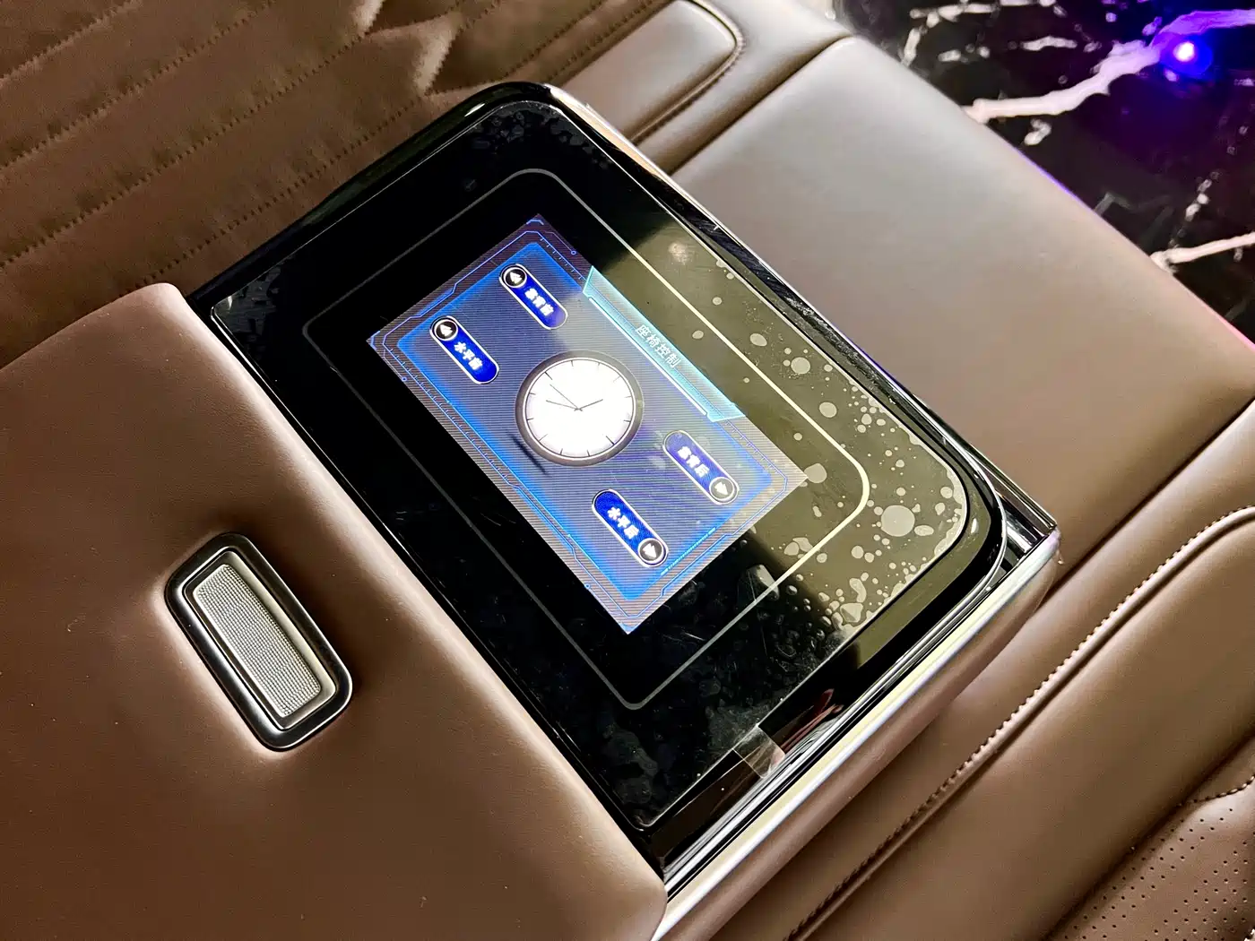 Mercedes-Benz V-Class 2024 V 300 L Long Wheelbase Luxury Edition фото 22