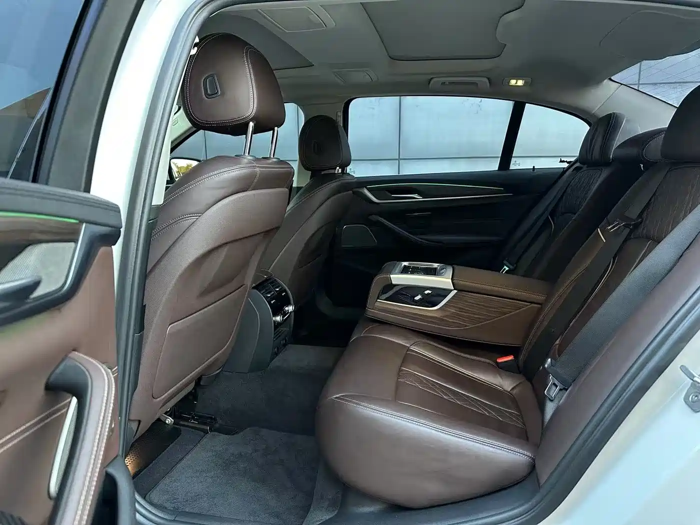 BMW 5 Series 2018 530Li Exclusive Luxury Package фото 8