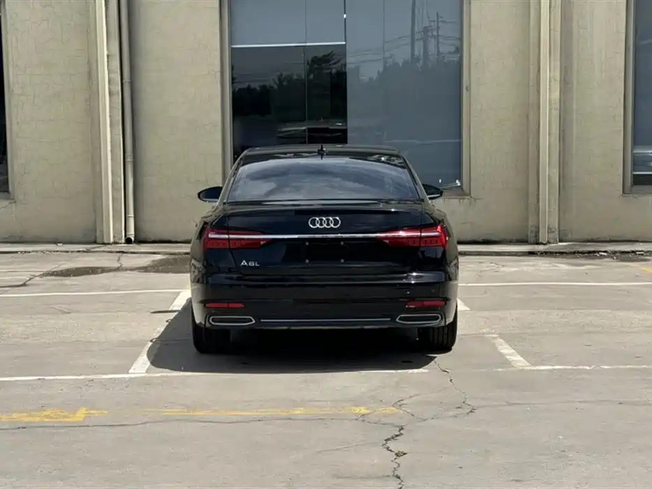 Audi A6L 2019 40 TFSI Luxury Elegance фото 8