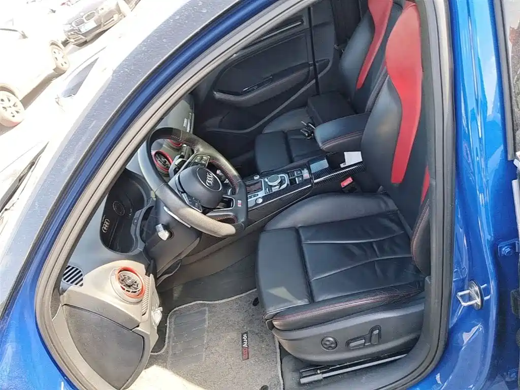 Audi S3 2019 Audi S3 2.0T Limousine фото 15