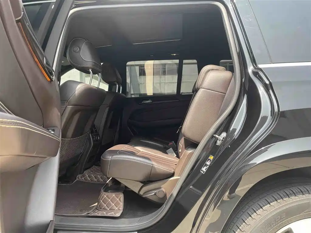 Mercedes-Benz GLS 2018 Facelift GLS 400 4MATIC Sport фото 14