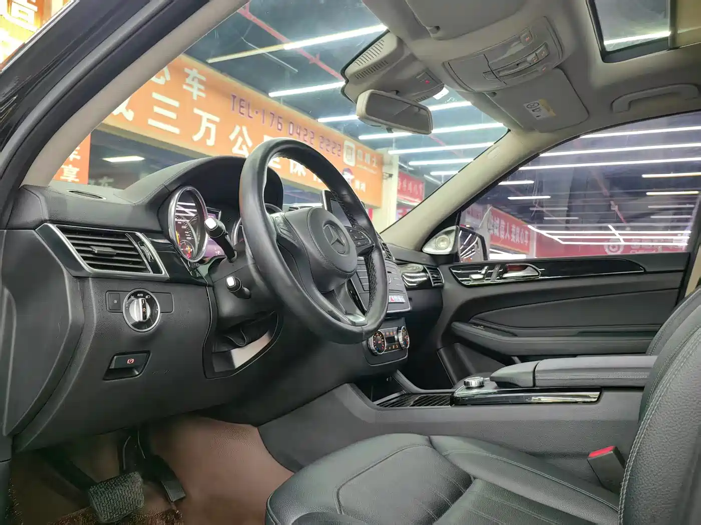 Mercedes-Benz GLS 2017 GLS 400 4MATIC Luxury фото 6