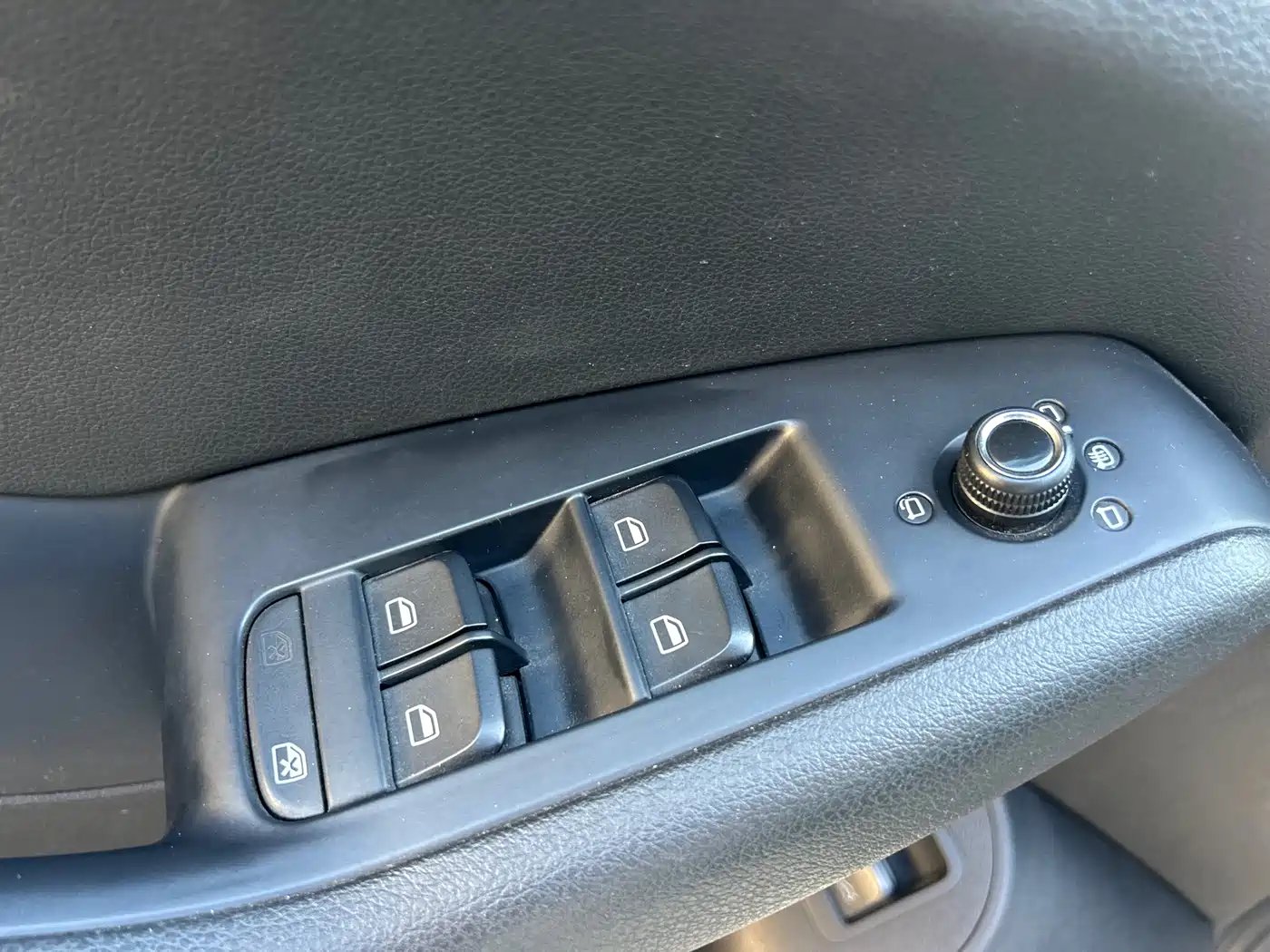 Audi Q5 2010 2.0TFSI Progressive фото 25