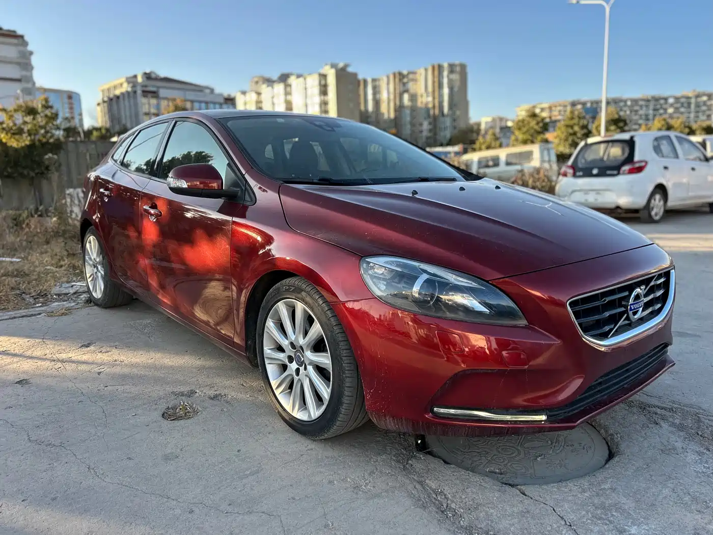 Фото 2 - Volvo V40