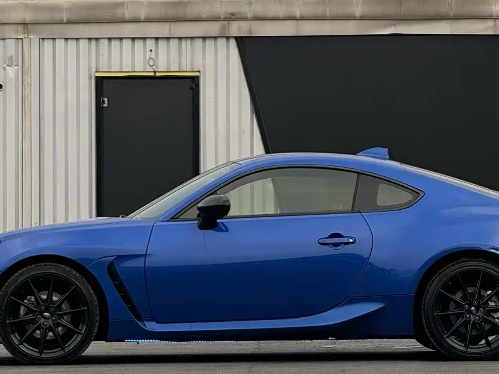SUBARU BRZ