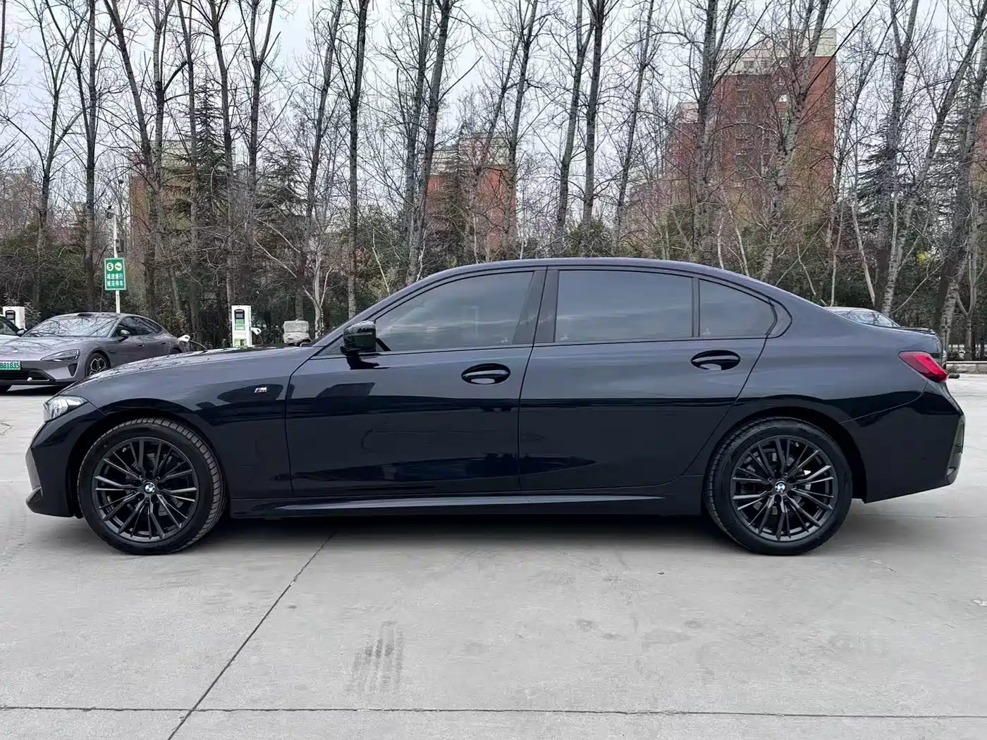 BMW 3 Series 2024 325Li M Sport Shadowline Package фото 10