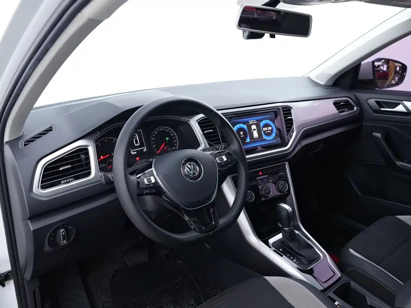 Volkswagen T-ROC 2020 280TSI DSG 2WD Progressive фото 14