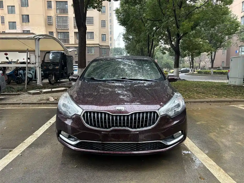 Kia K3 2013 1.6L Automatic GLS фото 7
