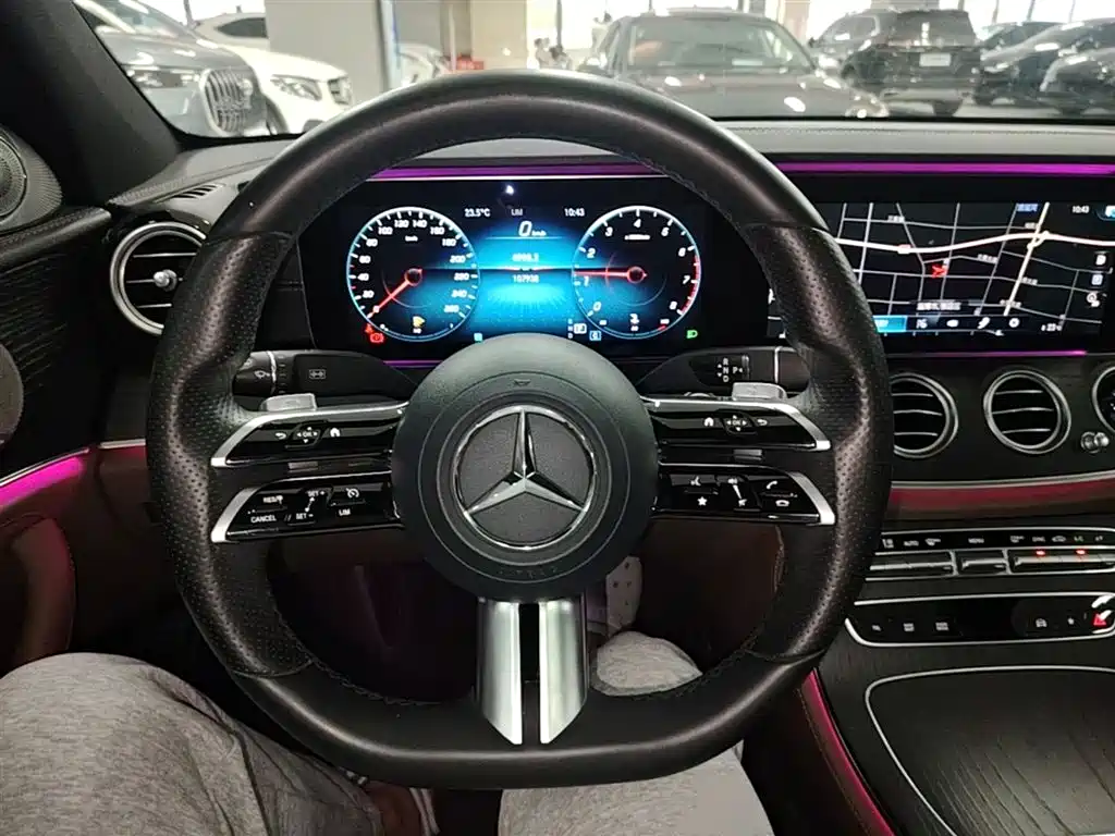 MERCEDES-BENZ E-CLASS