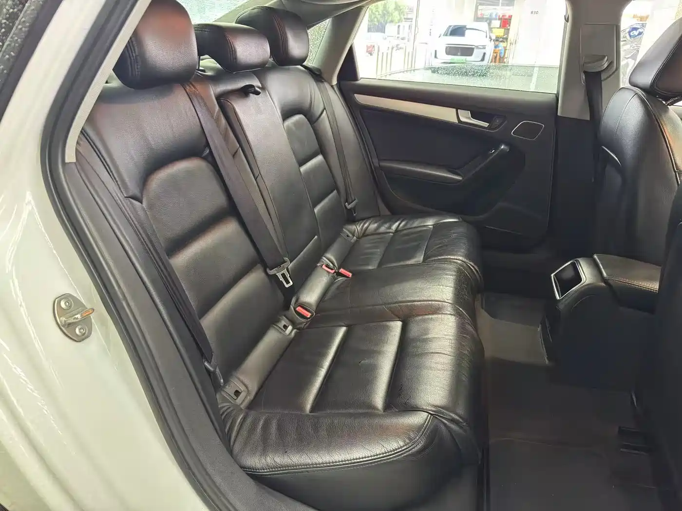 Audi A4L 2013 35 TFSI Automatic Standard фото 12