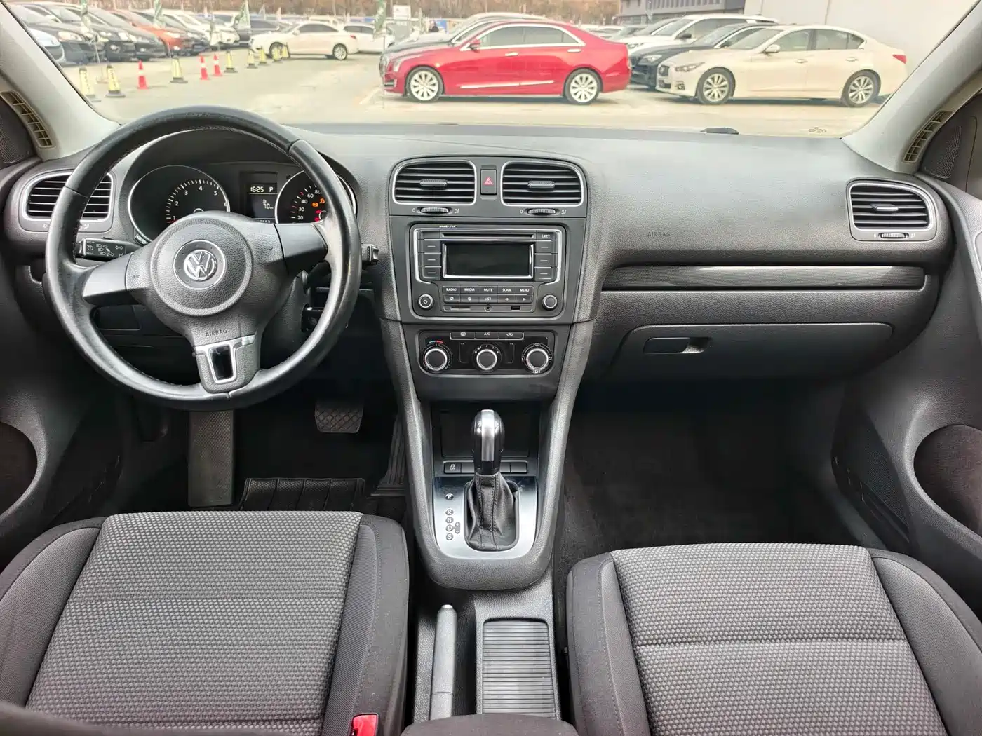 Volkswagen Golf 2012 1.4TSI Automatic Comfort фото 7