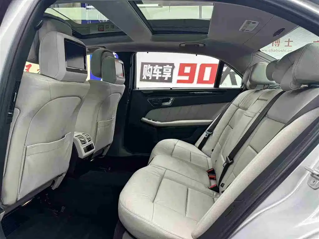 Mercedes-Benz E-Class 2010 E 300 L Fashion фото 9