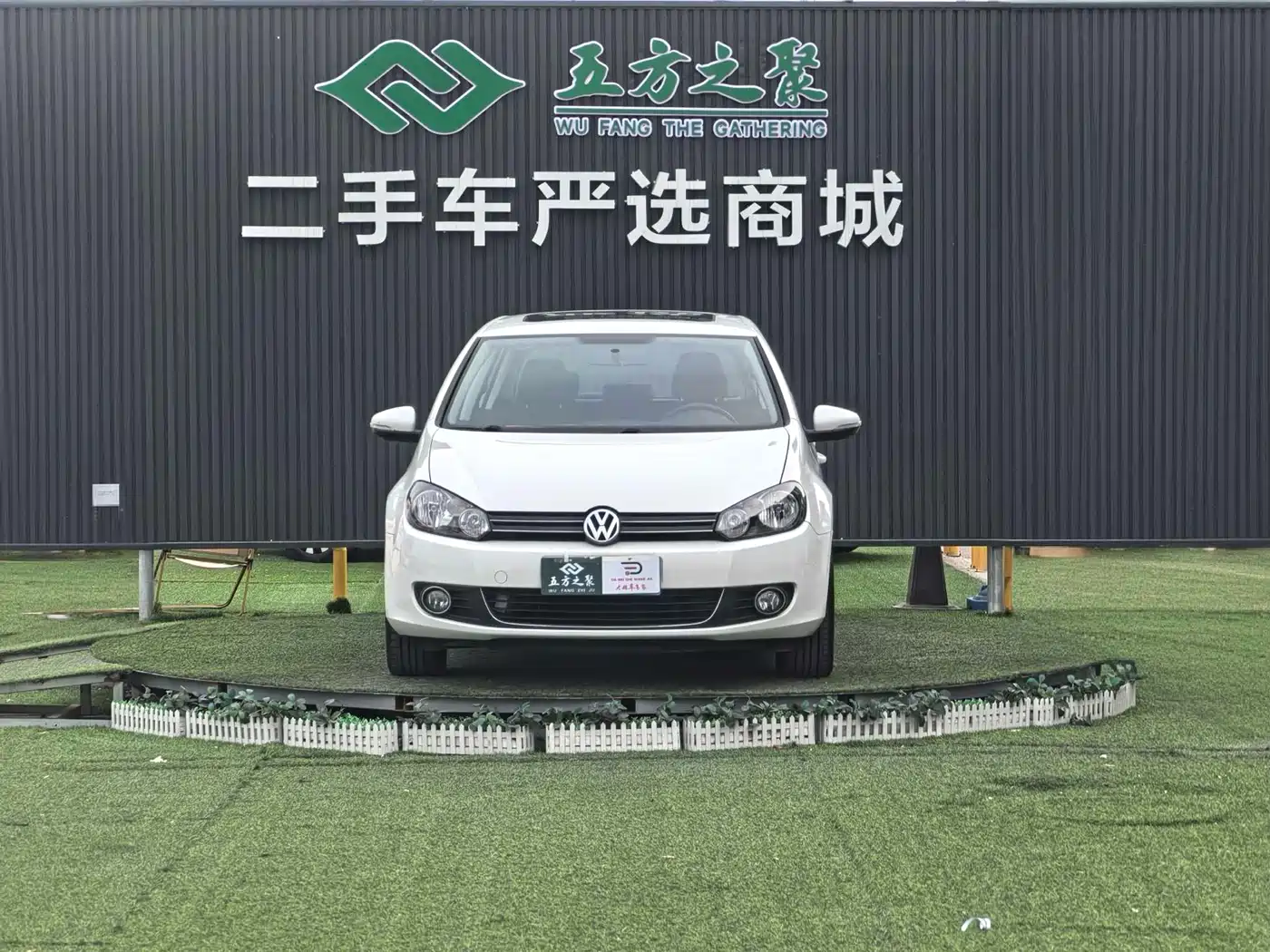 Volkswagen Golf 2012 1.4TSI Automatic Comfort фото 2