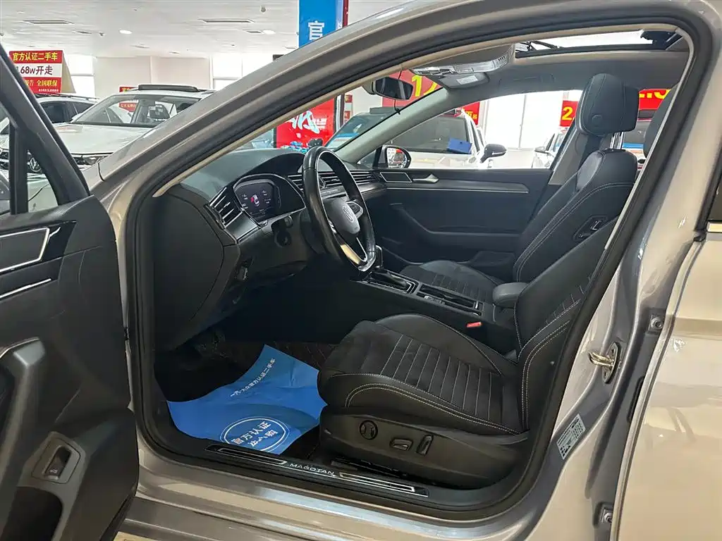 Volkswagen Magotan 2020 330TSI DSG Luxury фото 28