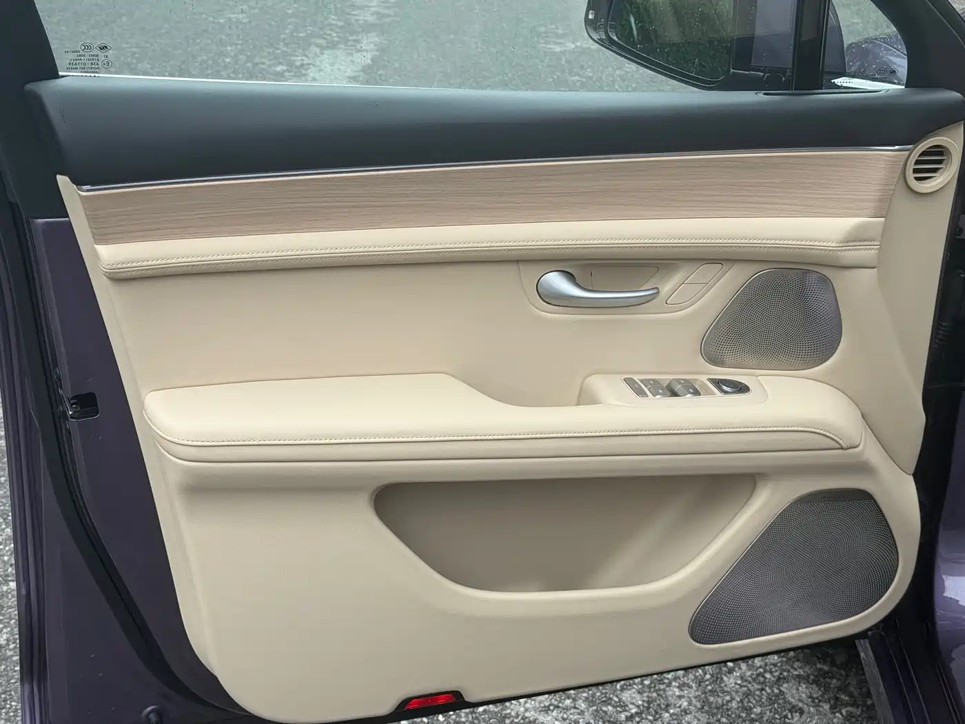 AITO Wenjie AITO M5 2025 Extended Range Ultra AWD фото 6