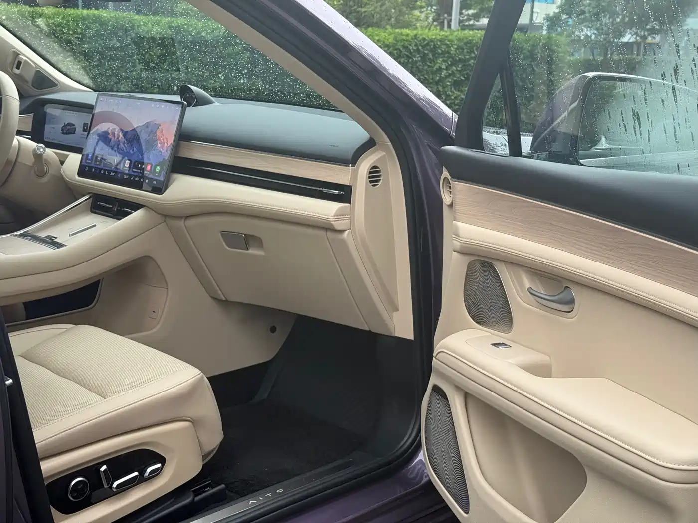 AITO Wenjie AITO M5 2025 Extended Range Ultra AWD фото 20