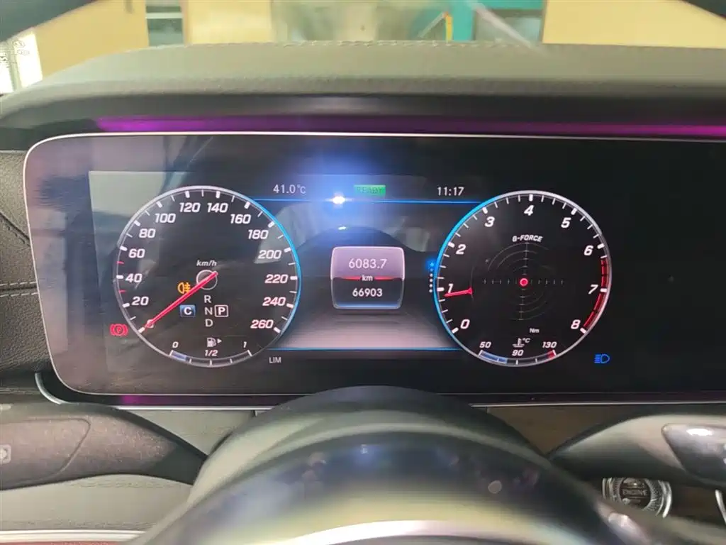 Mercedes-Benz E-Class 2019 E 260 L Sport фото 12