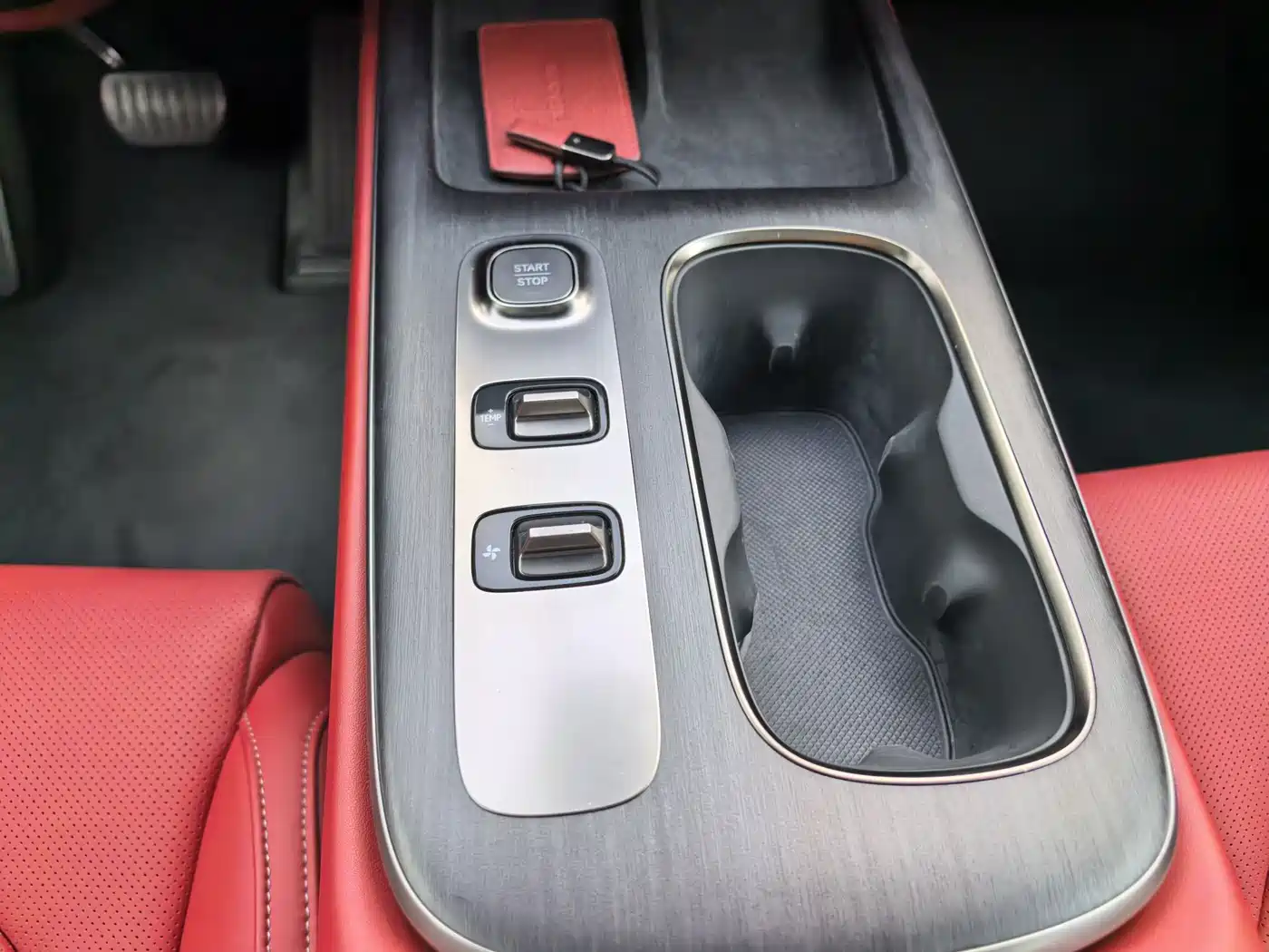 Xiaomi Auto Xiaomi SU7 2024 RWD Long Range Intelligent Driving Edition фото 15