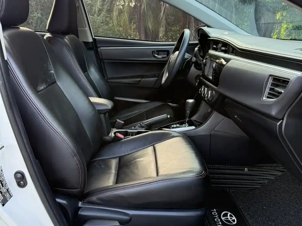 Toyota Levin 2014 1.8GS CVT Elite Edition фото 12