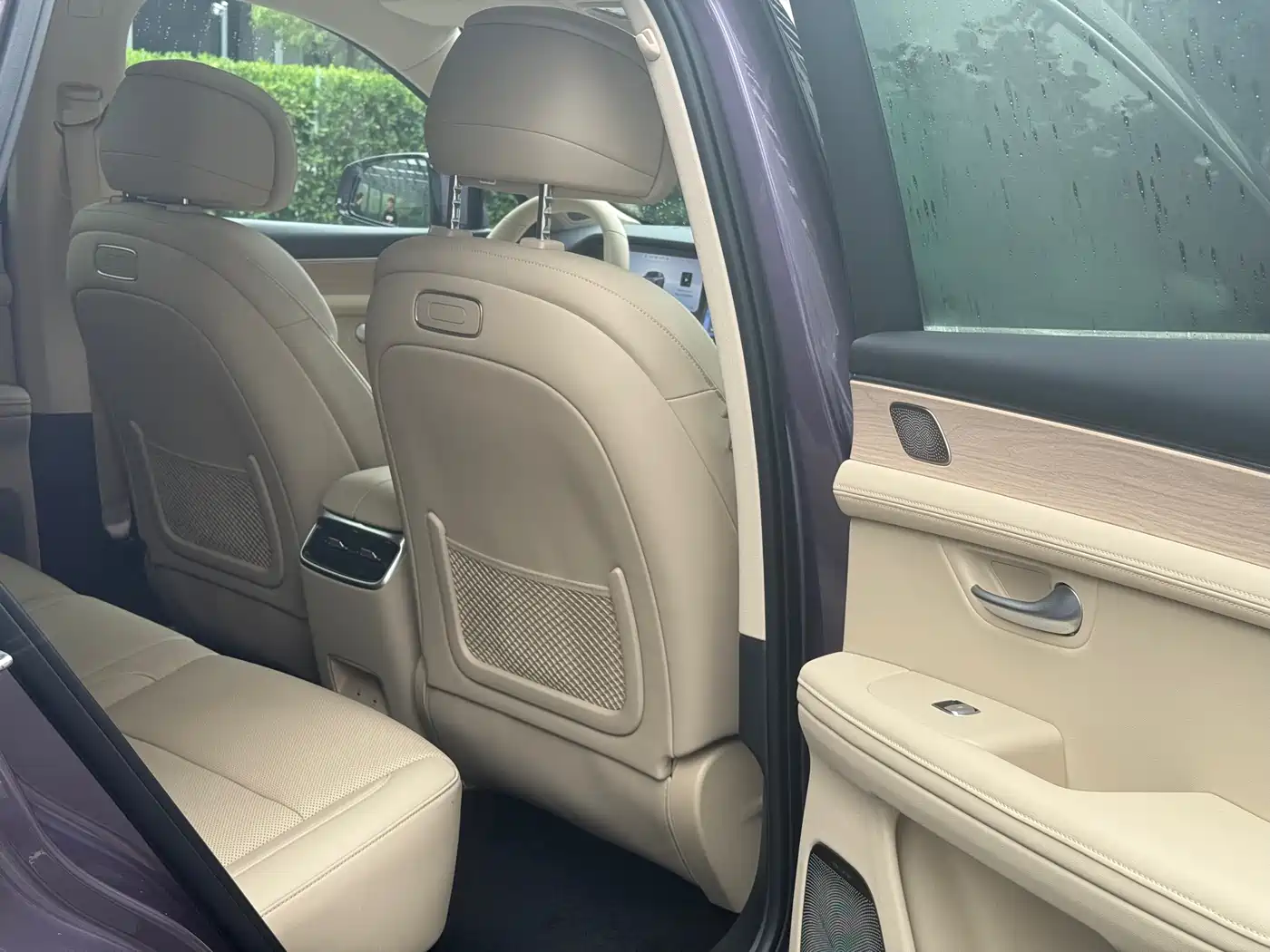 AITO Wenjie AITO M5 2025 Extended Range Ultra AWD фото 16