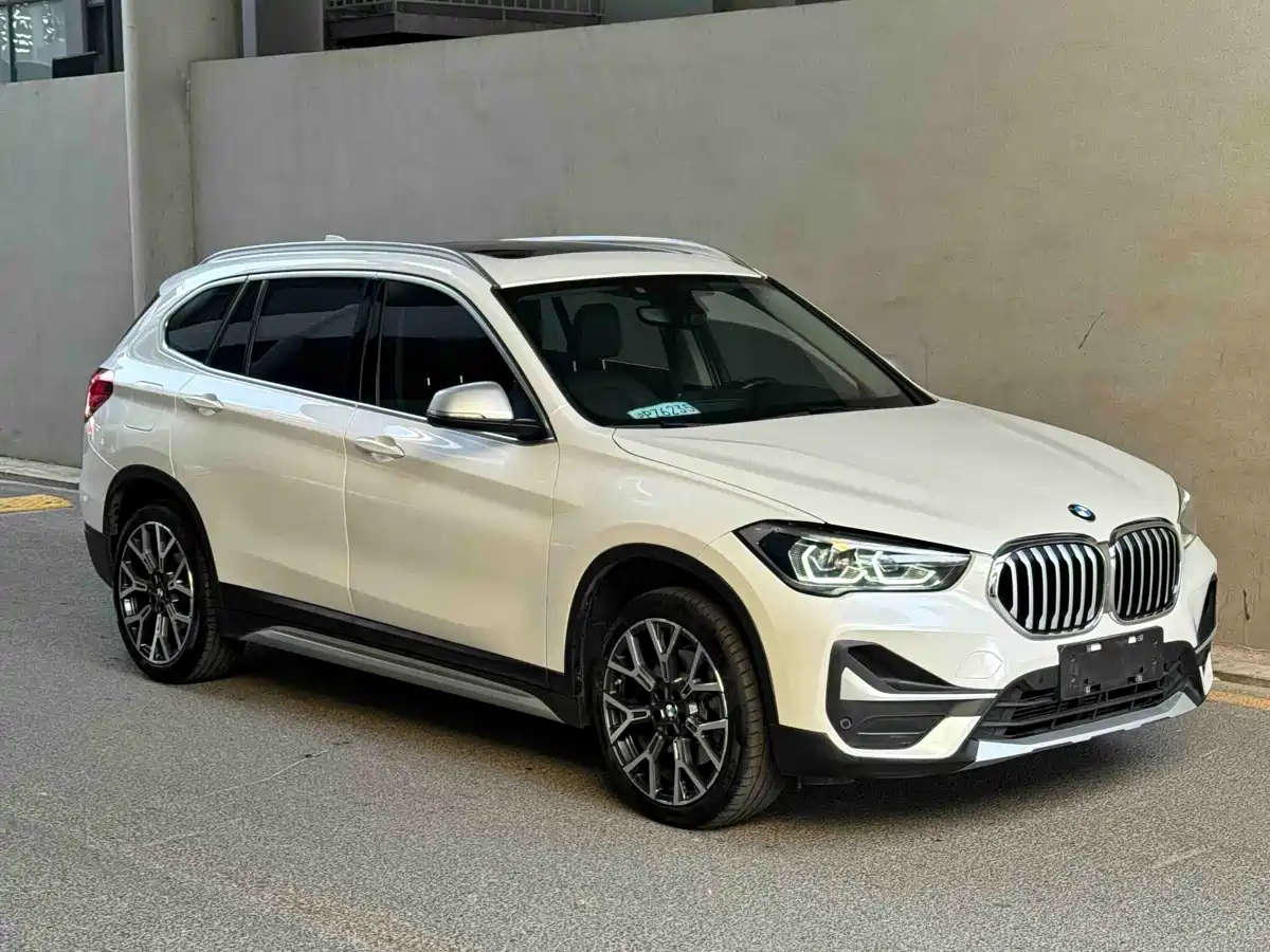 BMW X1 2022 Facelift xDrive25Li Premium Edition фото 4