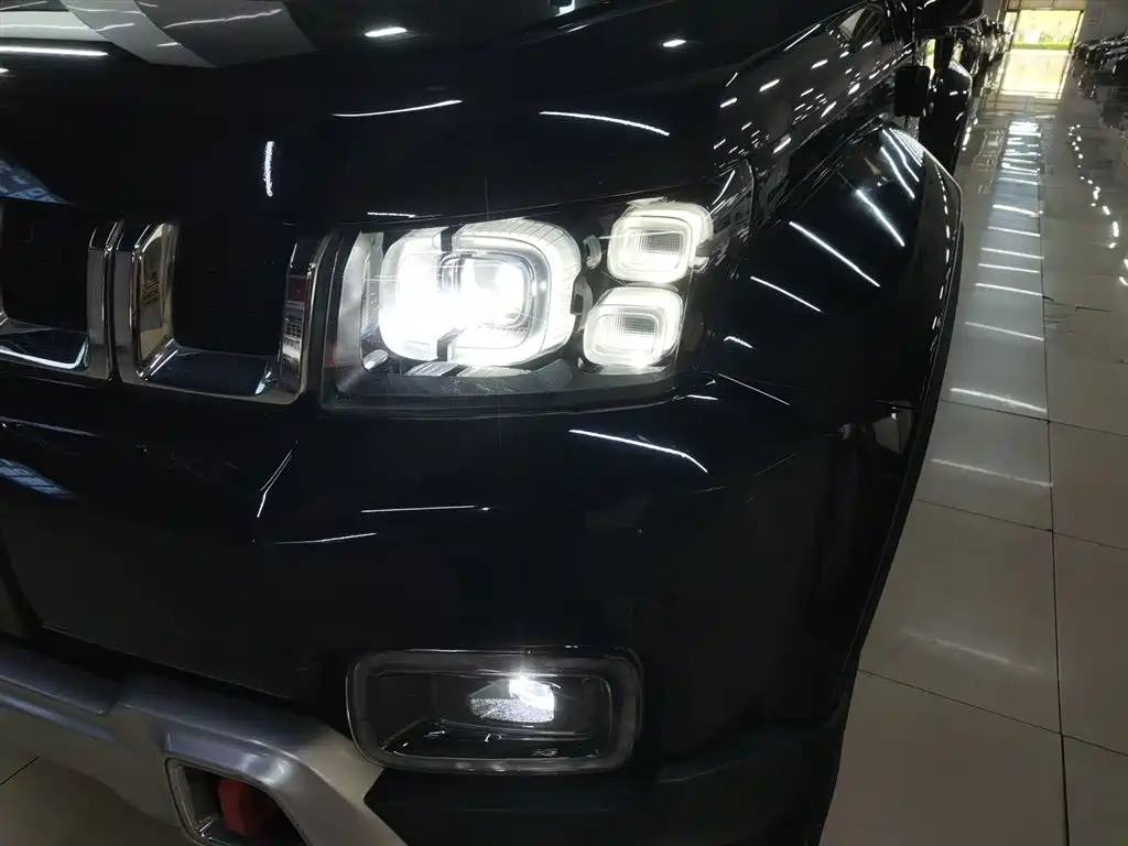 BAIC ORV Beijing Offroad BJ40 2019 2.3T Auto 4WD Urban Hunter Premium (China VI) фото 3