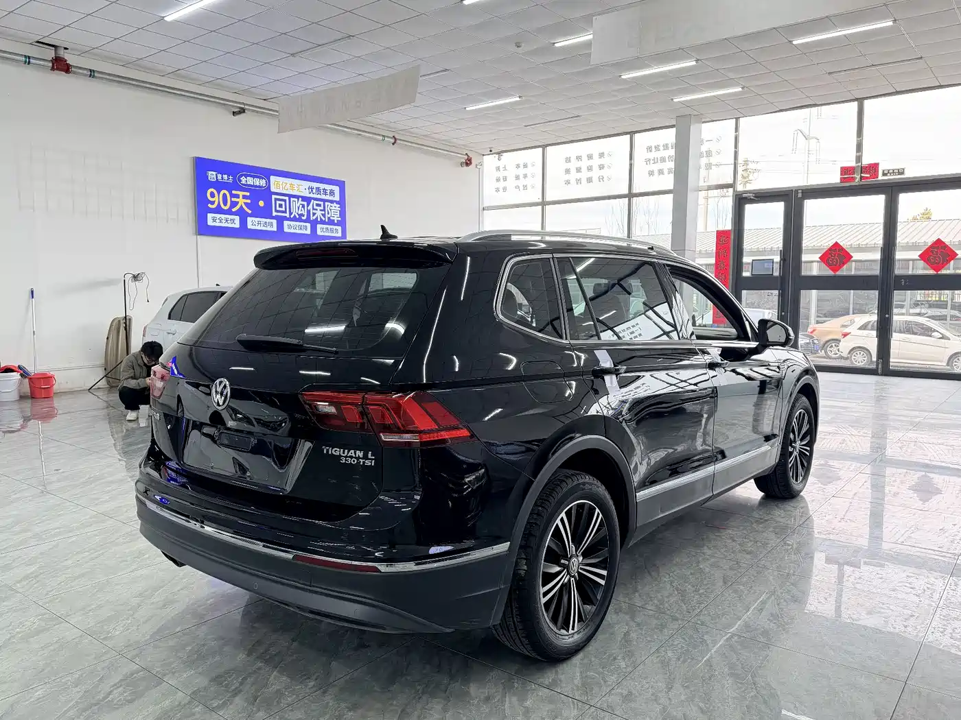 Volkswagen Tiguan L 2019 330TSI Automatic 2WD Panorama Comfort Edition China VI фото 8