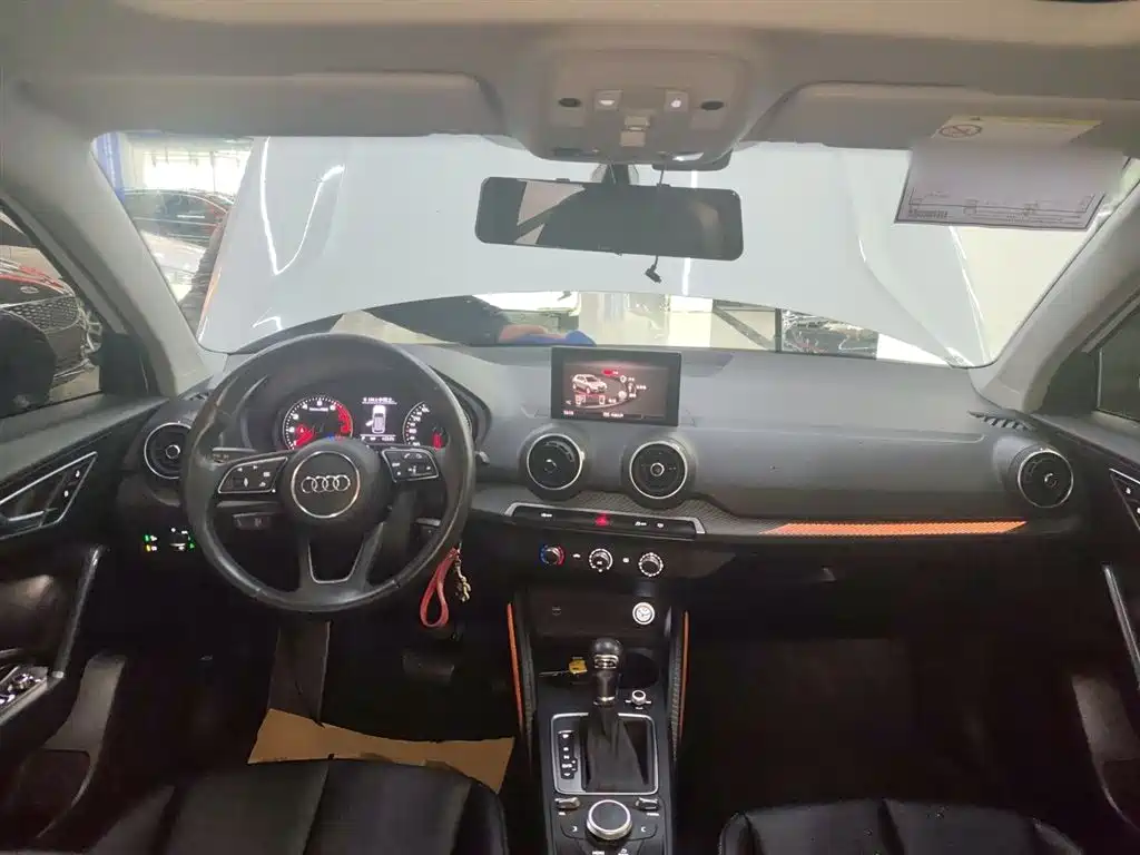Audi Q2L 2018 35 TFSI Launch Exclusive Edition China VI фото 10