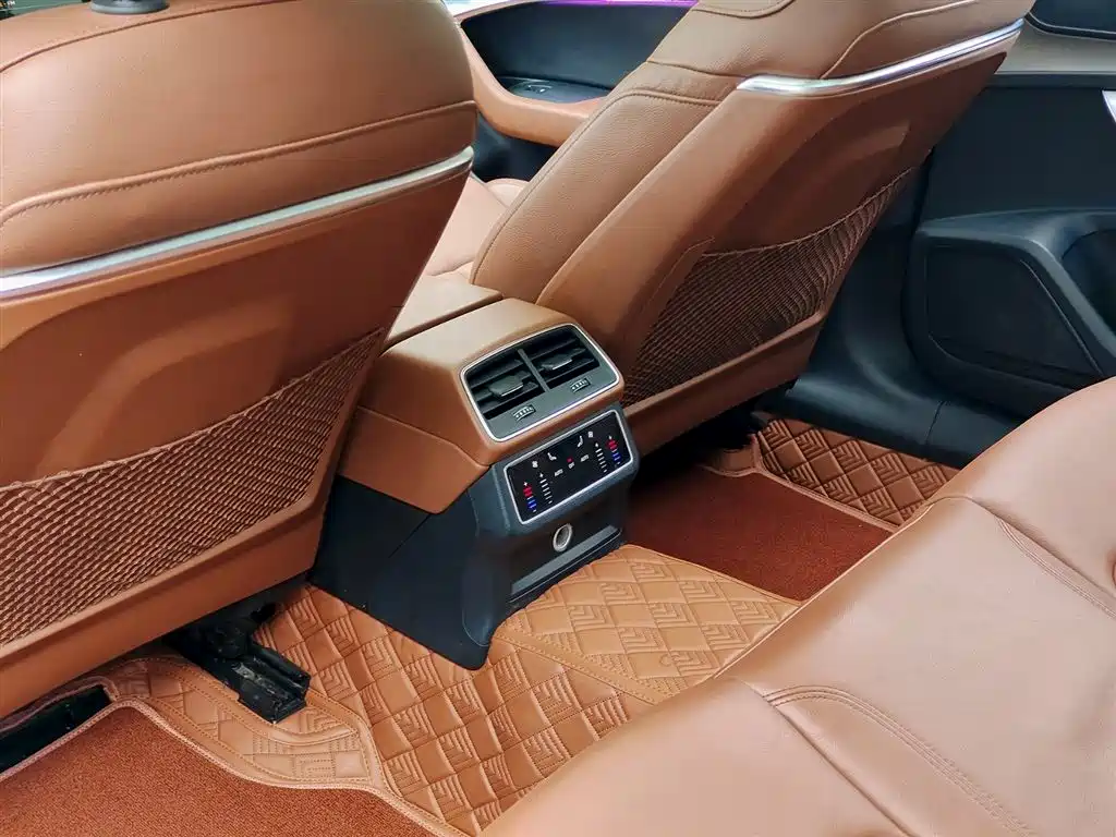 Audi A6L 2019 45 TFSI quattro Premium Elegance фото 9