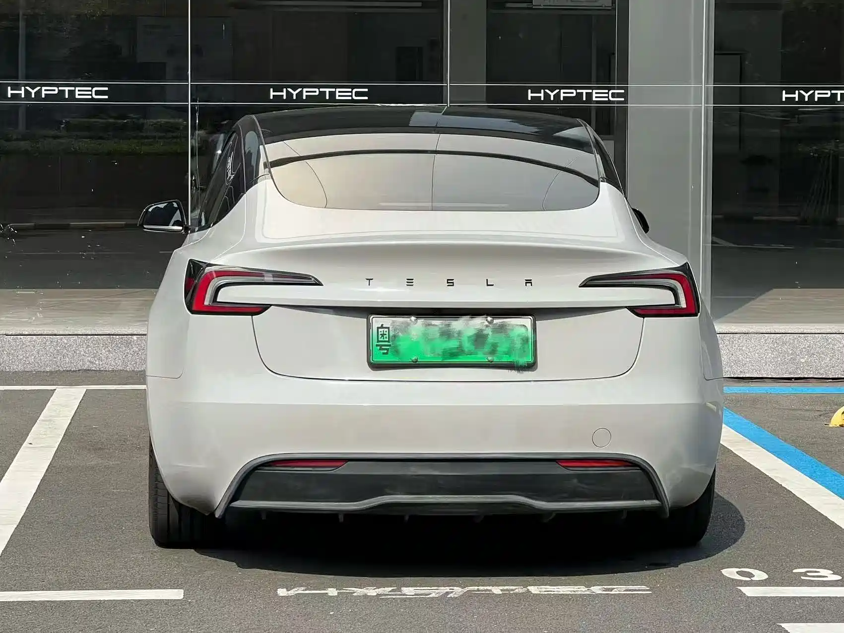 Фото 5 - Tesla Model 3