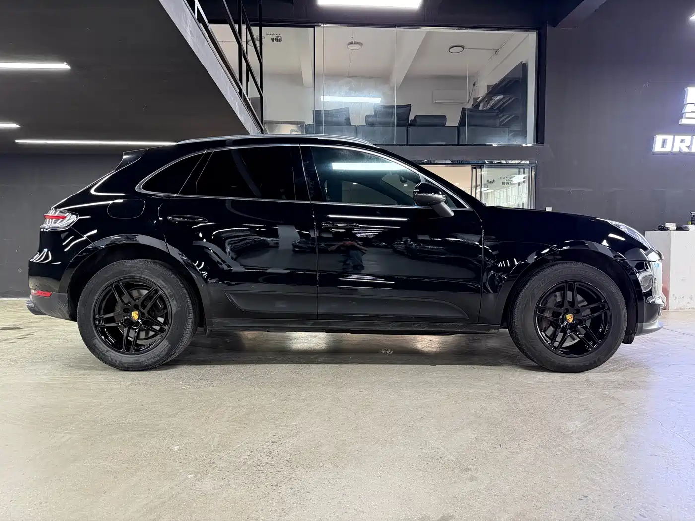 Porsche Macan 2018 Macan 2.0T фото 10