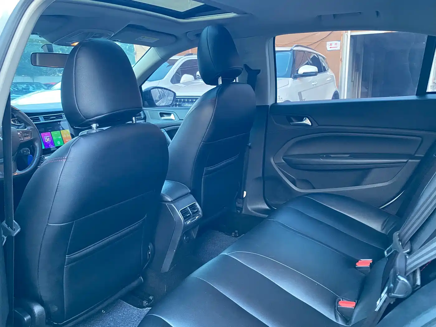 Peugeot 408 2014 1.8L Automatic Luxury Edition фото 10